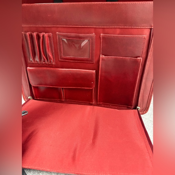 Wilson's Leather Burgundy Red Briefcase Laptop Work Bag Office Academia Boss - Picture 9 of 12